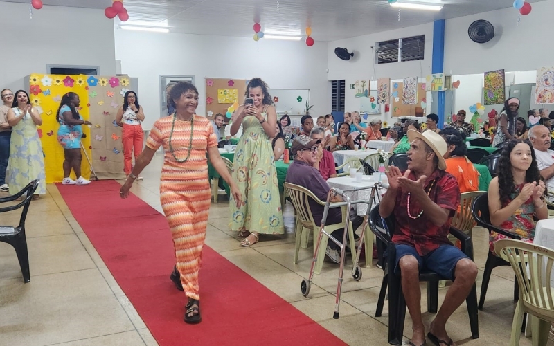 Baile da Primavera celebra a vida e encerra programação do Setembro Amarelo em Sacramento