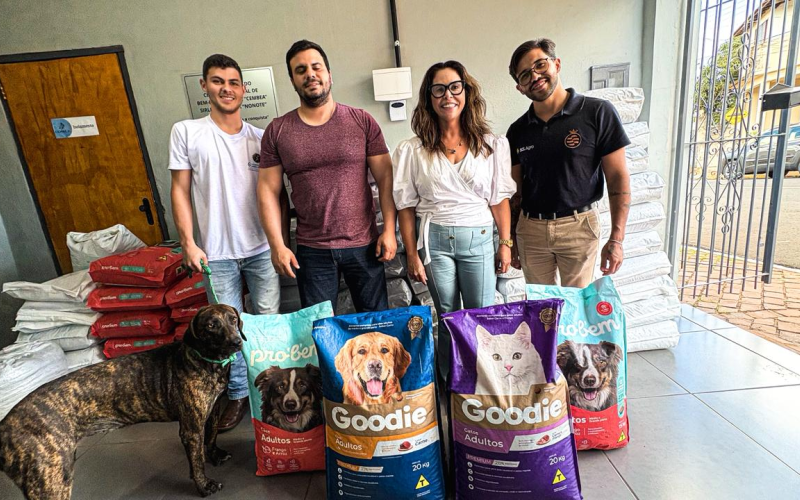 CEMBEA recebe doação de ração da SCLAgro para apoio à causa animal