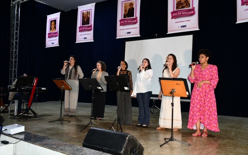 Elas cantam Roberto: Cultura de Sacramento celebra Dia Internacional da Mulher