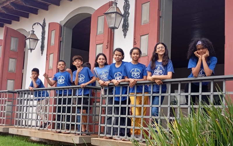 Alunos do Sinhana Borges visitam Museu Corália Venites Maluf